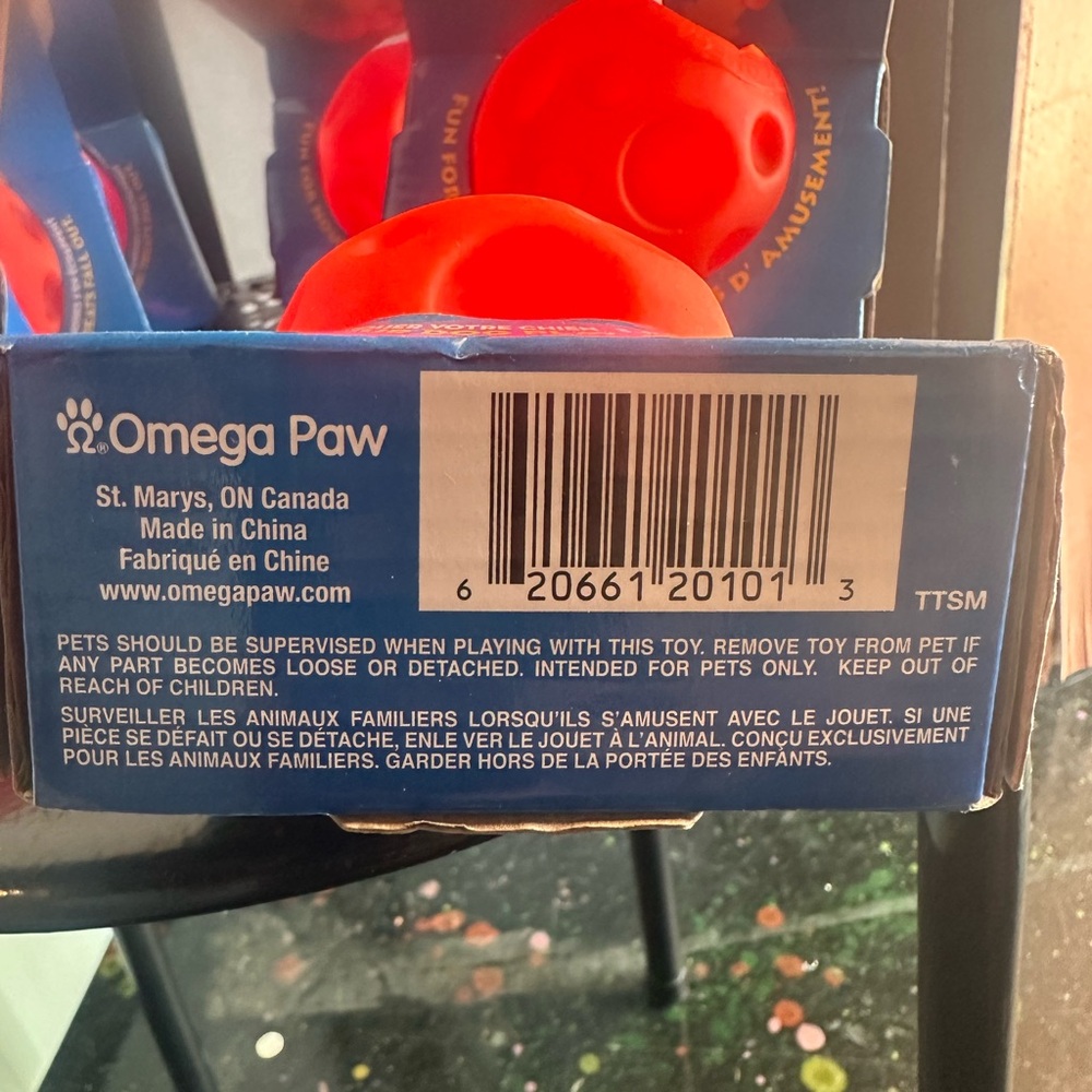 Omega Paw Red Pet Toy